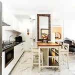 - Luxe With Roof Terrace And Sea View *