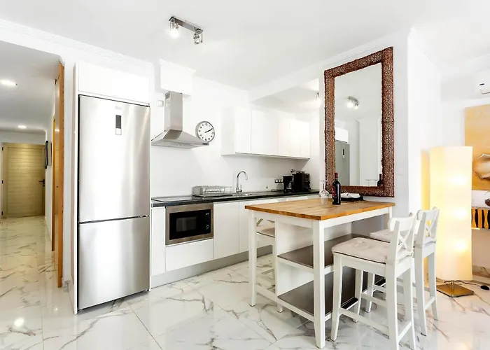 شقة - Luxe With Roof Terrace And Sea View بويرتو دي موغان